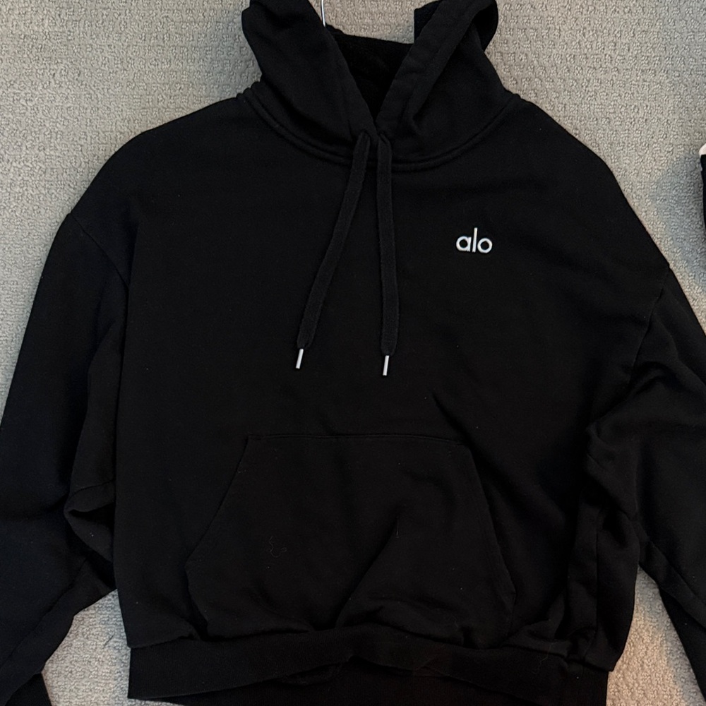 ALO Yoga Accolade Hoodie - Black, Medium